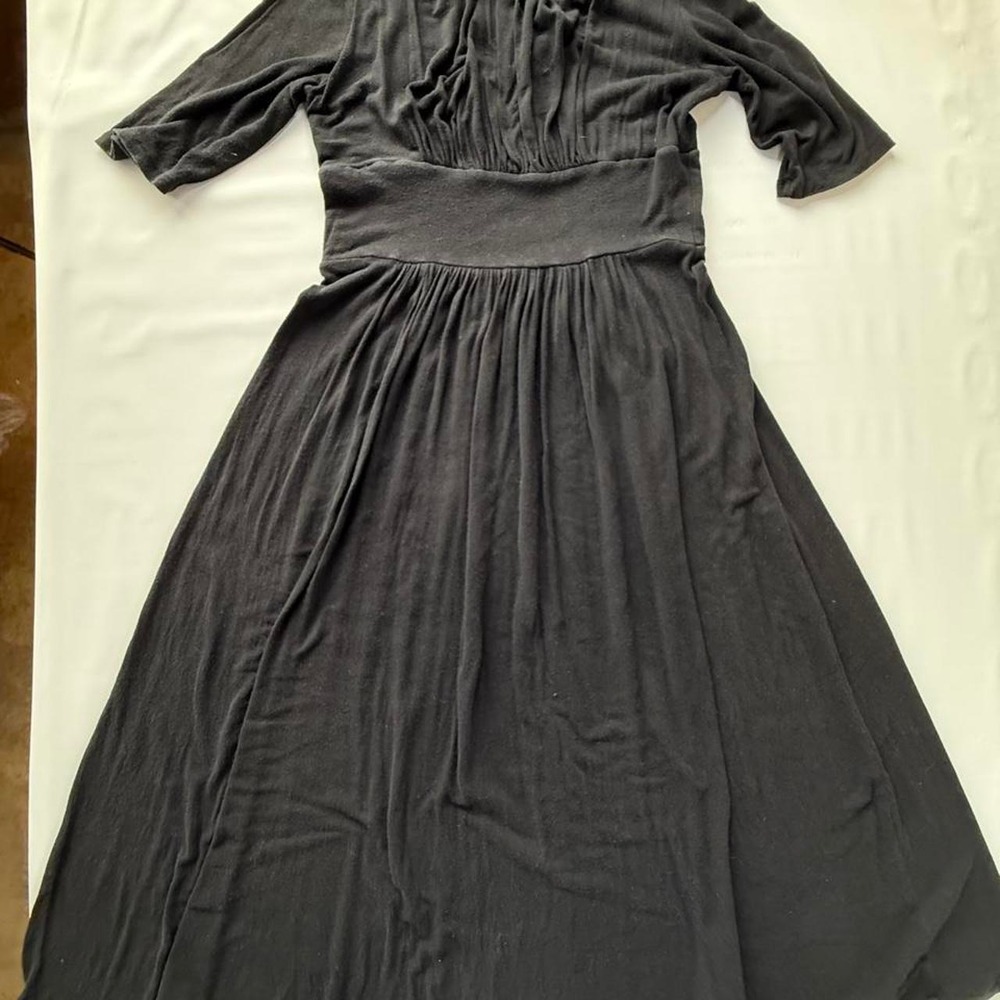 Downeast Basics Stratton Dress Black Jersey Knit Ruched Empire Waist Midi Med